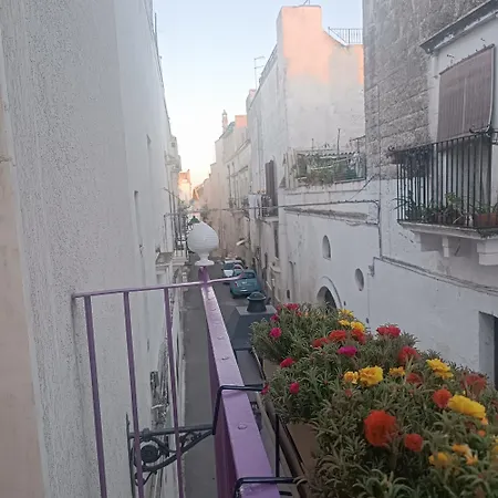 Teichos Nyaraló Grottaglie